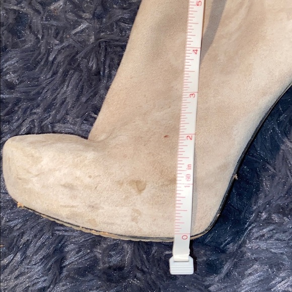 💖Vince Camuto Booties💖 - Picture 8 of 8